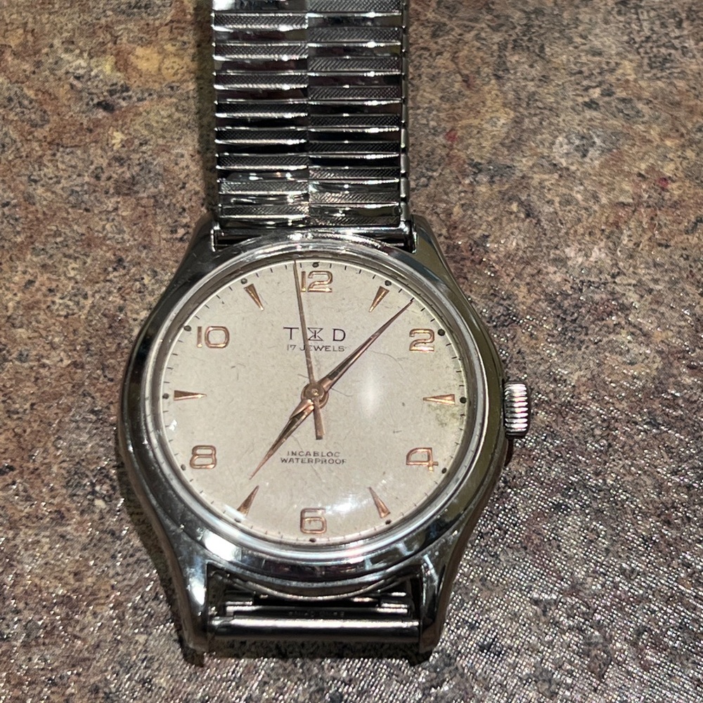 Men’s Vintage Windup Watch